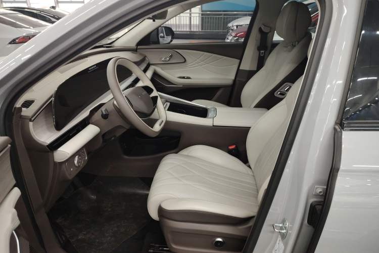 Used EXEED Stellar C-DM 2024 1.5T Long-Range Pro Left Front Seat
