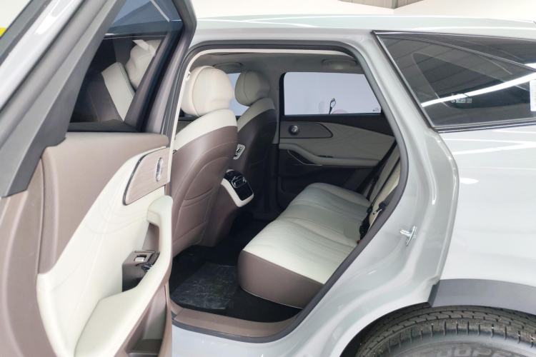Used EXEED Stellar C-DM 2024 1.5T Long-Range Pro Left Rear Seat