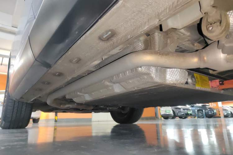 Used EXEED Stellar C-DM 2024 1.5T Long-Range Pro Left Side Sill
