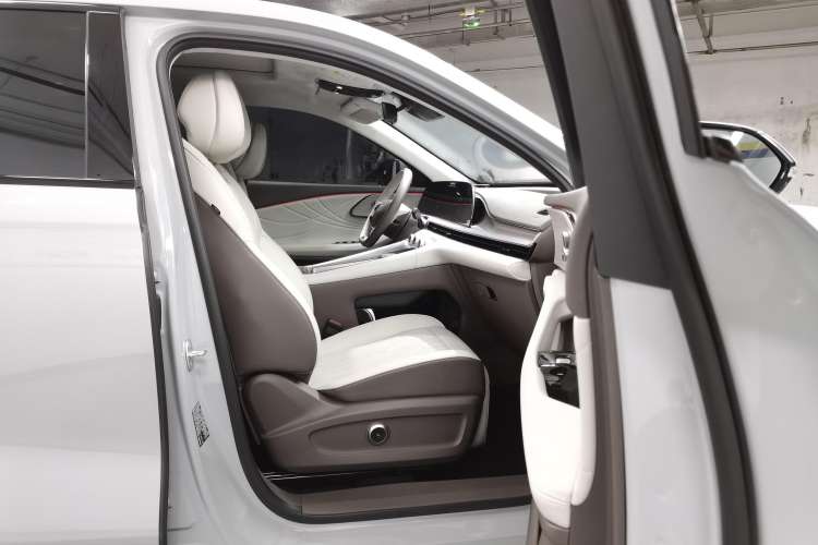Used EXEED Stellar C-DM 2024 1.5T Long-Range Pro Right Front Seat