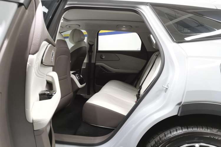 Used EXEED Stellar C-DM 2024 1.5T Long-Range Pro Right Rear Seat