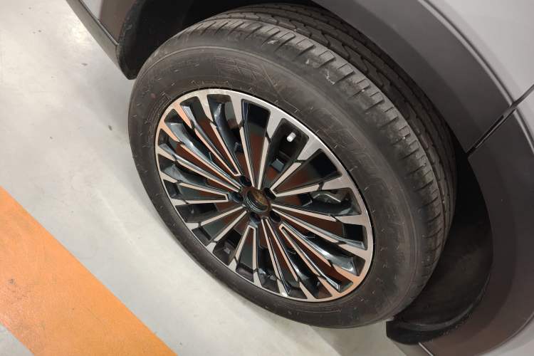 Used EXEED Stellar C-DM 2024 1.5T Long-Range Pro Right Rear Wheel Hub