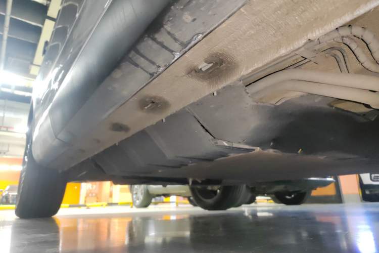 Used EXEED Stellar C-DM 2024 1.5T Long-Range Pro Right Side Sill