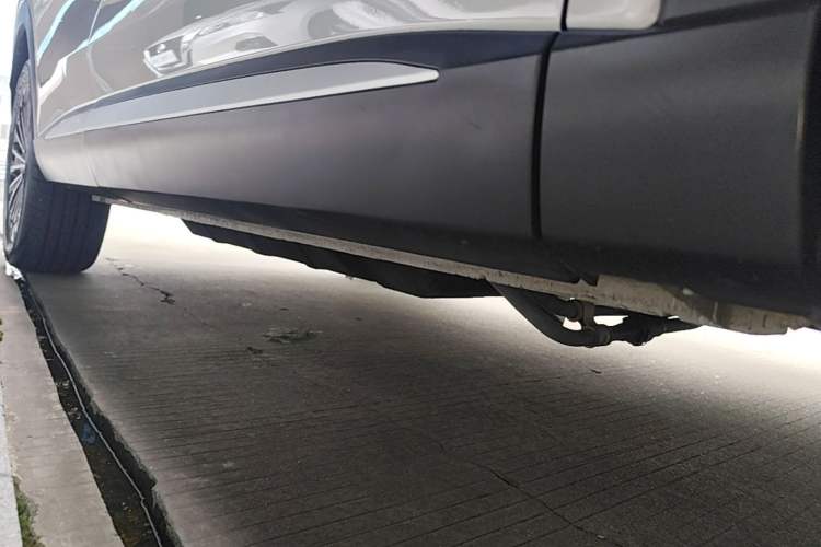 Used EXEED Stellar C-DM 2024 1.5T Long-Range Pro Right Side Sill