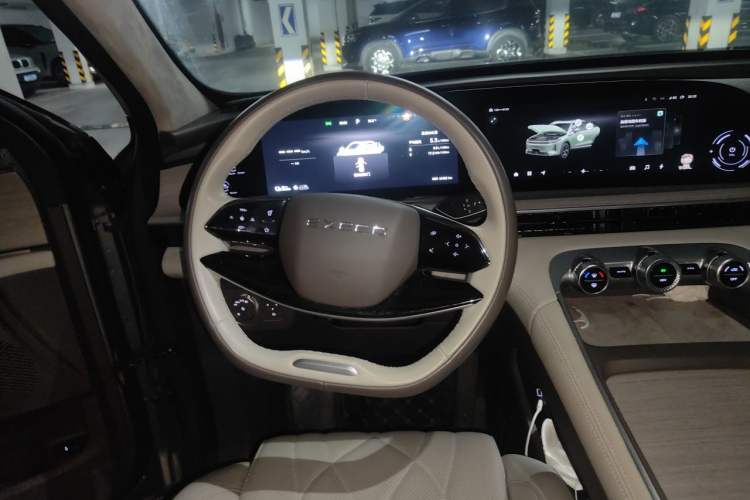 Used EXEED Stellar C-DM 2024 1.5T Long-Range Pro Steering Wheel