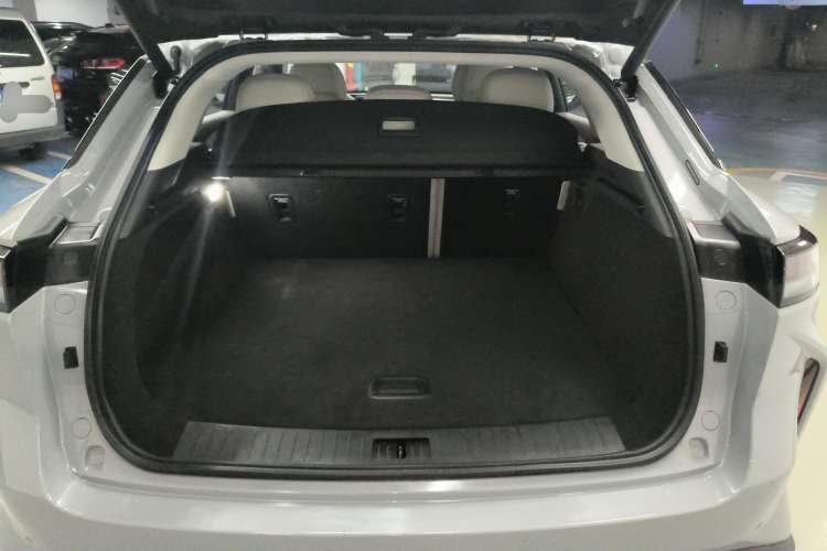 Used EXEED Stellar C-DM 2024 1.5T Long-Range Pro Trunk