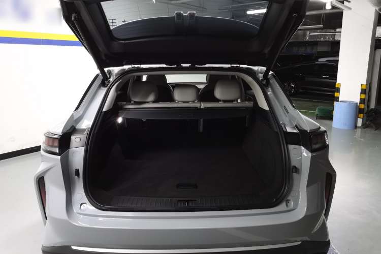 Used EXEED Stellar C-DM 2024 1.5T Long-Range Pro Trunk