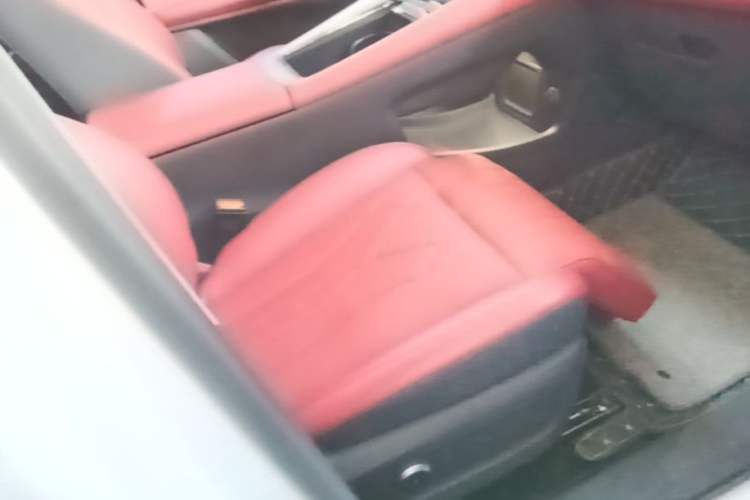 Used EXEED Stellar C-DM 2024 1.5T Extended-Range Pro Right Front Seat
