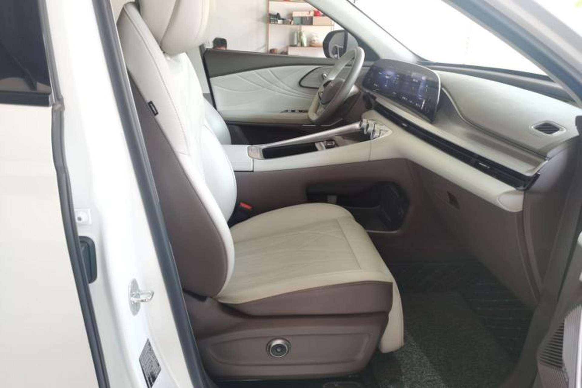 Used EXEED Stellar C-DM 2024 1.5T Long-Range Pro Right Front Seat