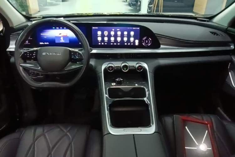 Used EXEED Stellar C-DM 2025 Beyond Edition Center Console