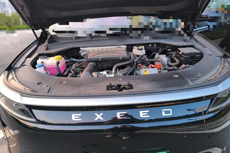 Used EXEED Stellar C-DM 2025 200 with Ultra-Long Range Pro All-Wheel Drive Engine Bay
