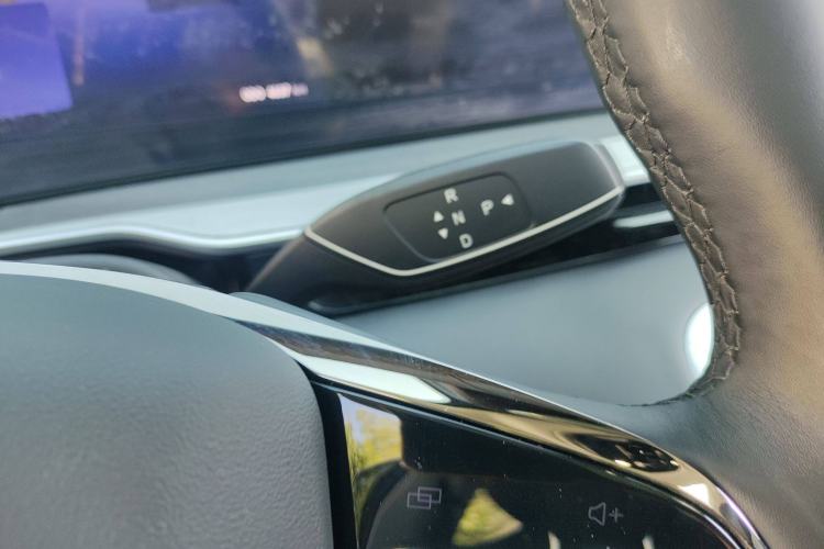 Used EXEED Stellar C-DM 2025 100 Long-Range Plus Two-Wheel Drive Gear Lever