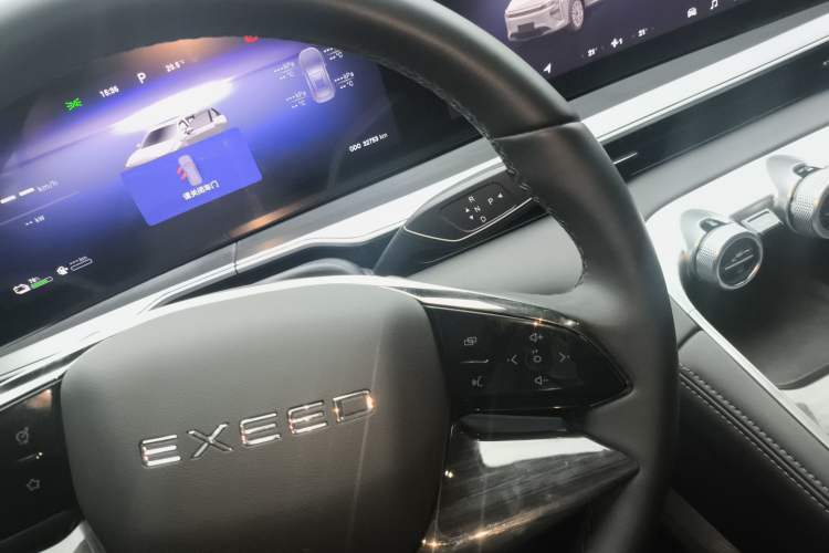 Used EXEED Stellar C-DM 2025 100 Long-Range Plus Two-Wheel Drive Gear Lever