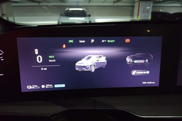Used EXEED Stellar C-DM 2025 200 with Ultra-Long Range Pro All-Wheel Drive Instrument Cluster