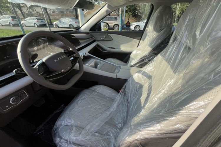 Used EXEED Stellar C-DM 2025 Beyond Edition Pro Interior 4