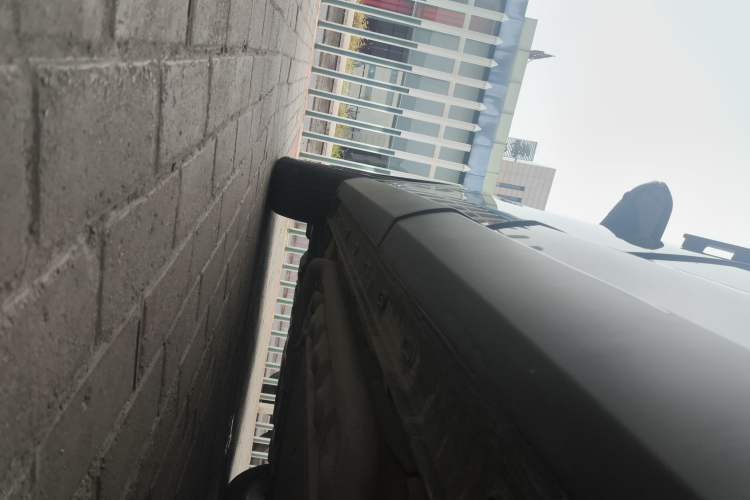 Used EXEED Stellar C-DM 2025 100 Long-Range Plus Two-Wheel Drive Left Side Sill