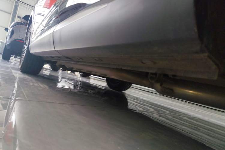 Used EXEED Stellar C-DM 2025 100 Long-Range Pro Two-Wheel Drive Left Side Sill