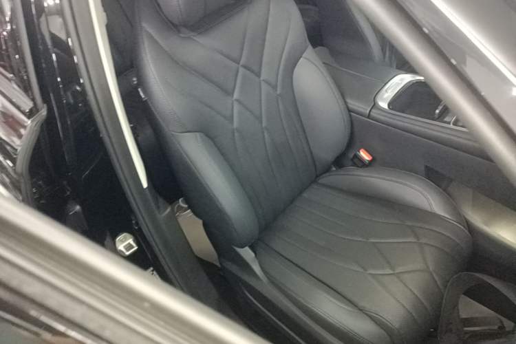 Used EXEED Stellar C-DM 2025 100 Long-Range Plus Two-Wheel Drive Right Front Seat