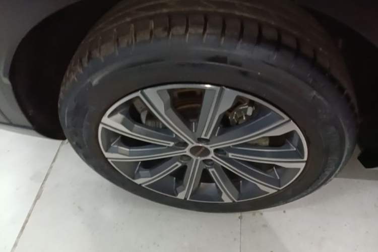 Used EXEED Stellar C-DM 2025 Beyond Edition Right Rear Wheel Hub
