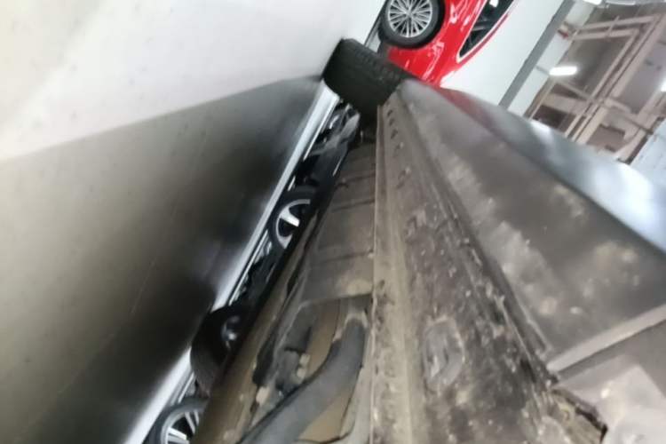 Used EXEED Stellar C-DM 2025 Beyond Edition Right Side Sill