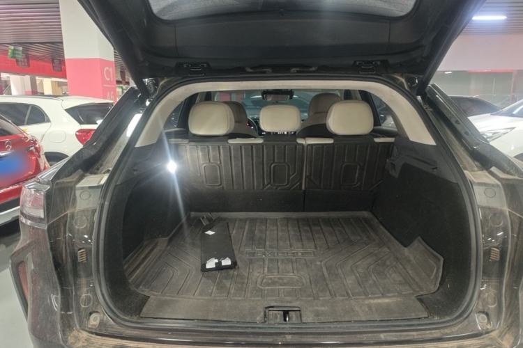 Used EXEED Stellar C-DM 2025 200 with Ultra-Long Range Pro All-Wheel Drive Trunk