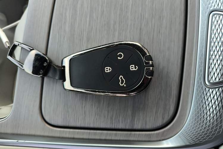 Used EXEED Stellar C-DM 2025 200 with Ultra-Long Range Pro All-Wheel Drive Vehicle Key