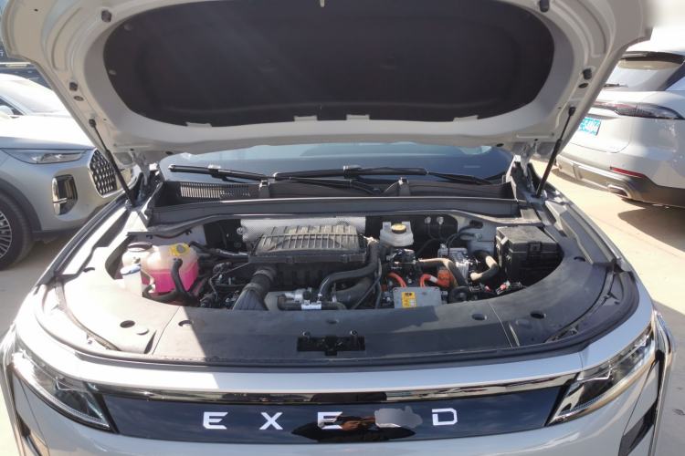 Used EXEED Stellar C-DM 2025 100 Long-Range Pro Two-Wheel Drive Engine Bay