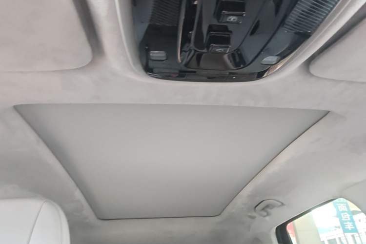 Used EXEED Stellar C-DM 2025 200 with Ultra-Long Range Pro All-Wheel Drive Headliner