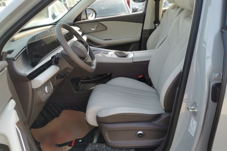 Used EXEED Stellar C-DM 2025 100 Long-Range Pro Two-Wheel Drive Left Front Seat