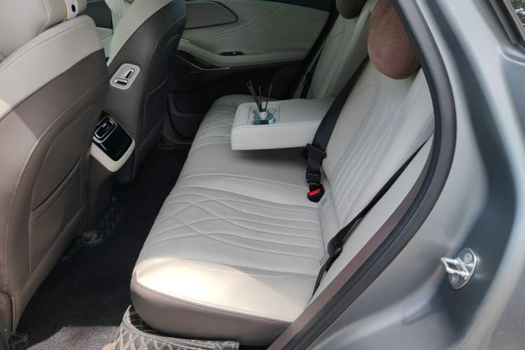Used EXEED Stellar C-DM 2025 100 Long-Range Pro Two-Wheel Drive Left Rear Seat
