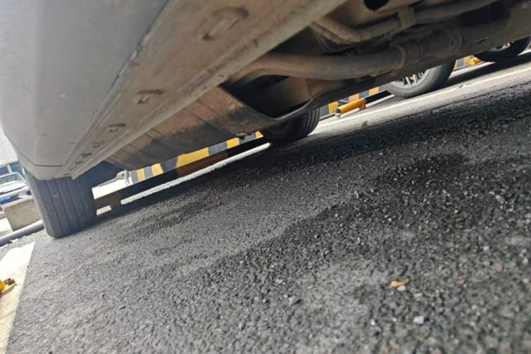 Used EXEED Stellar C-DM 2025 200 with Ultra-Long Range Max All-Wheel Drive Right Side Sill