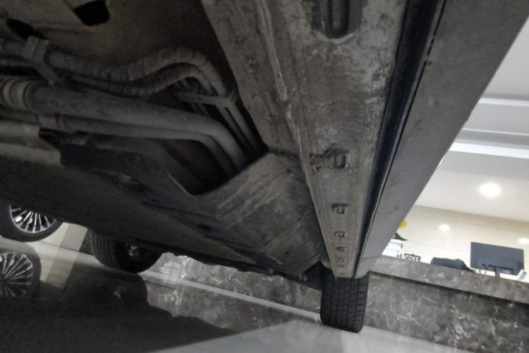Used EXEED Stellar C-DM 2025 200 with Ultra-Long Range Max All-Wheel Drive Right Side Sill