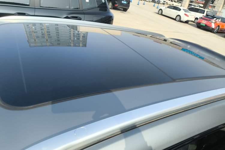 Used EXEED Stellar C-DM 2025 200 with Ultra-Long Range Max All-Wheel Drive Roof