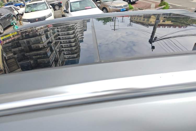 Used EXEED Stellar C-DM 2025 200 with Ultra-Long Range Max All-Wheel Drive Roof
