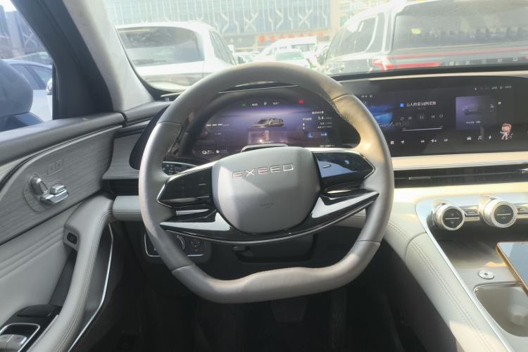 Used EXEED Stellar C-DM 2025 200 with Ultra-Long Range Max All-Wheel Drive Steering Wheel