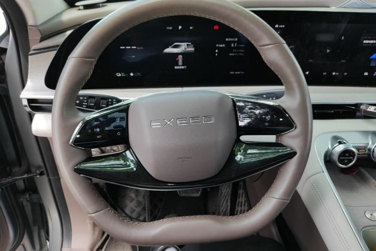 Used EXEED Stellar C-DM 2025 100 Long-Range Pro Two-Wheel Drive Steering Wheel