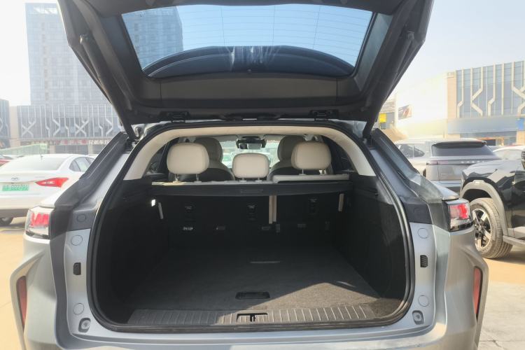 Used EXEED Stellar C-DM 2025 200 with Ultra-Long Range Max All-Wheel Drive Trunk