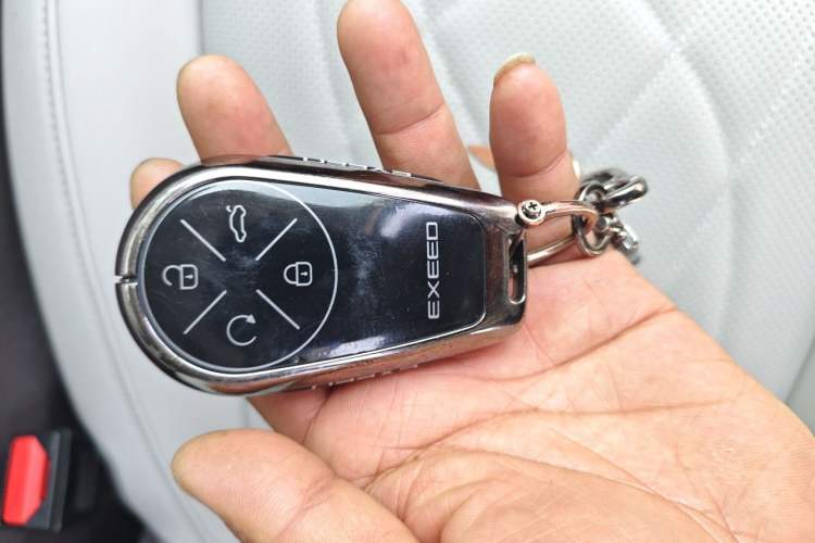 Used EXEED Stellar C-DM 2025 210 Extended-Range Pro Two-Wheel Drive Vehicle Key