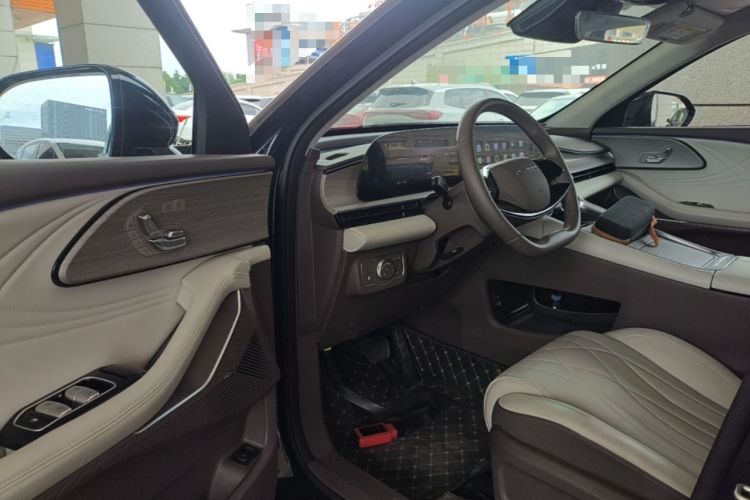 Used EXEED Stellar C-DM 2025 200 with Ultra-Long Range Pro All-Wheel Drive Driver Seat