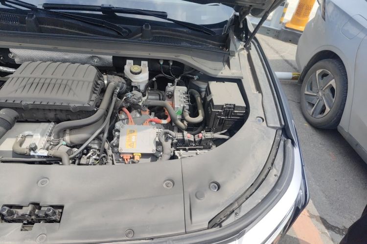 Used EXEED Stellar C-DM 2025 Beyond Edition Pro Engine Bay Left