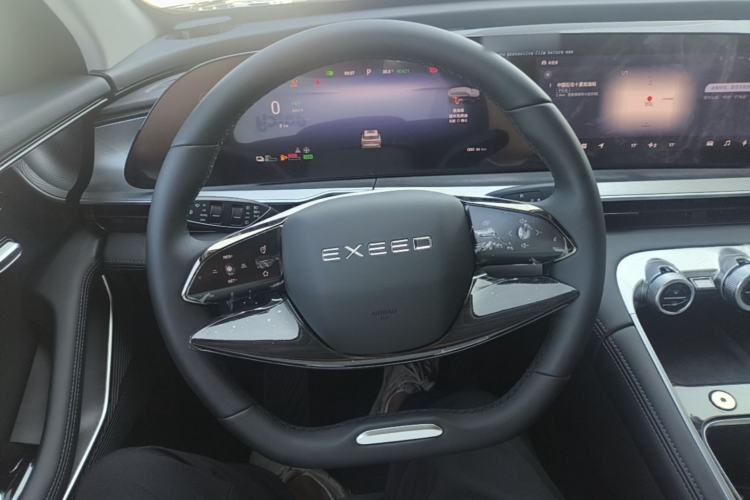 Used EXEED Stellar C-DM 2025 100 Long-Range Plus Two-Wheel Drive Steering Wheel