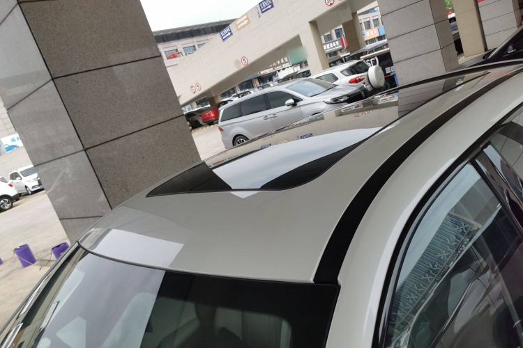 Used EXEED Stellar C-DM 2025 200 with Ultra-Long Range Pro All-Wheel Drive Roof