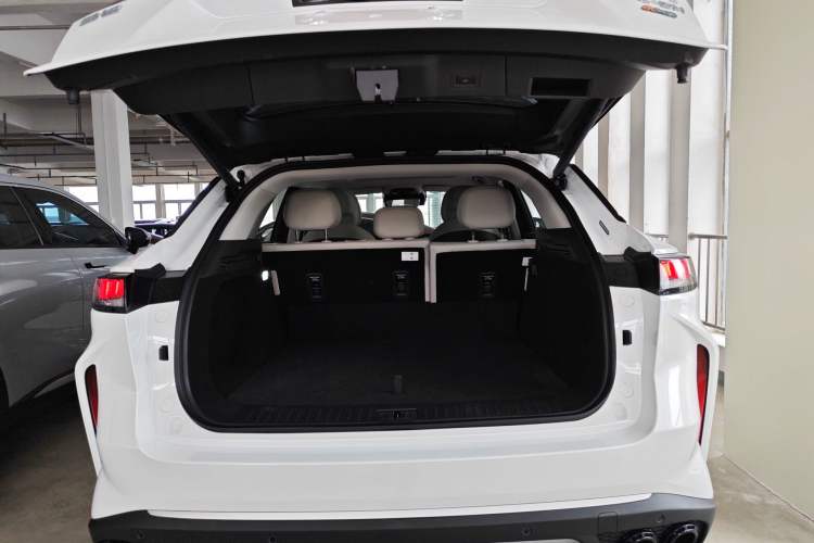 Used EXEED Stellar C-DM 2026 Global Edition 120 Long-Range Two-Wheel Drive Trunk