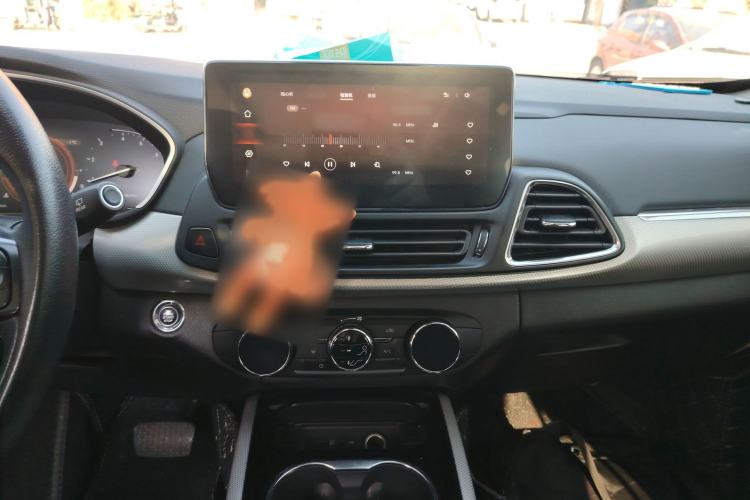 Used EXEED TX 2019 1.6T Four-Wheel Drive Platinum Edition Audio And AC Panel