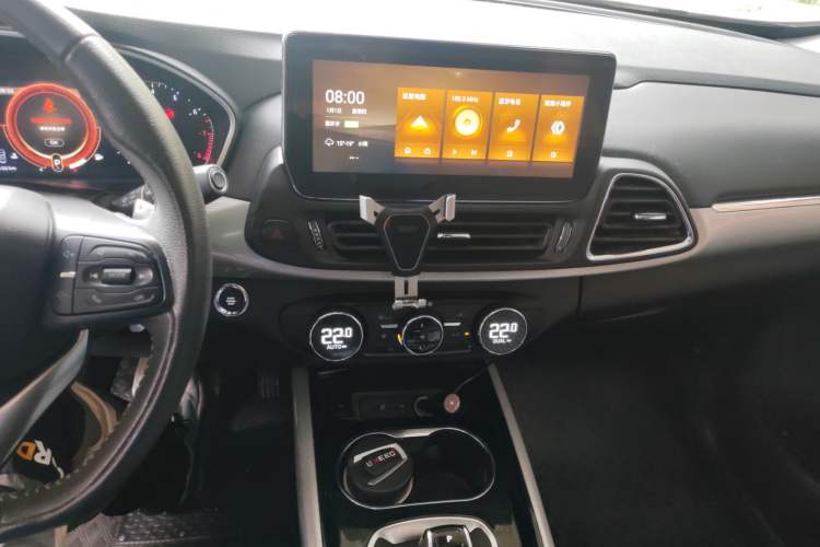 Used EXEED TX 2019 1.6T Four-Wheel Drive Platinum Edition Audio And AC Panel