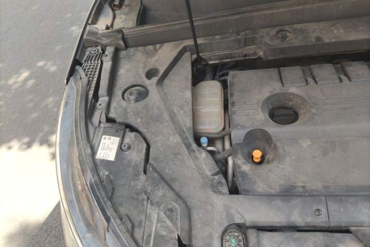 Used EXEED TX 2019 1.6T Four-Wheel Drive Platinum Edition Engine Bay Right