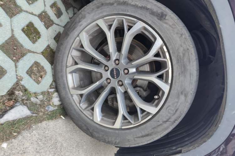 Used EXEED TX 2019 1.6T Two-Wheel-Drive Zijin Edition Right Front Wheel Hub