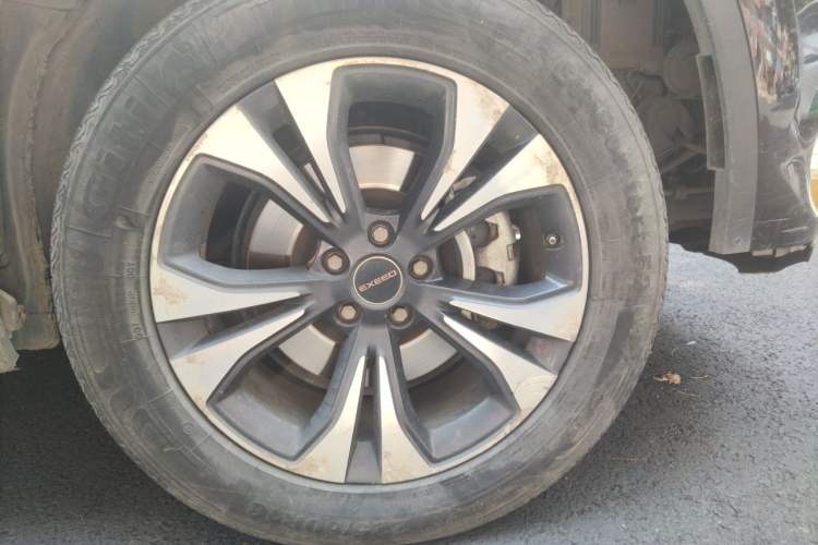 Used EXEED TX 2019 1.6T Four-Wheel Drive Platinum Edition Right Front Wheel Hub