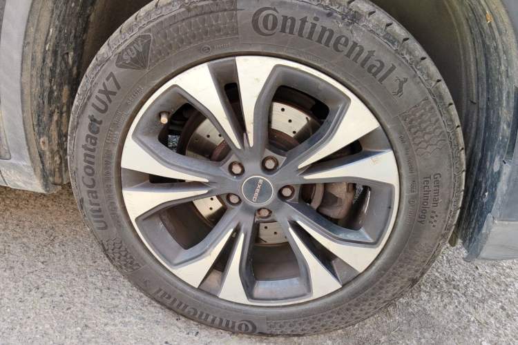 Used EXEED TX 2019 1.6T Four-Wheel Drive Platinum Edition Right Front Wheel Hub