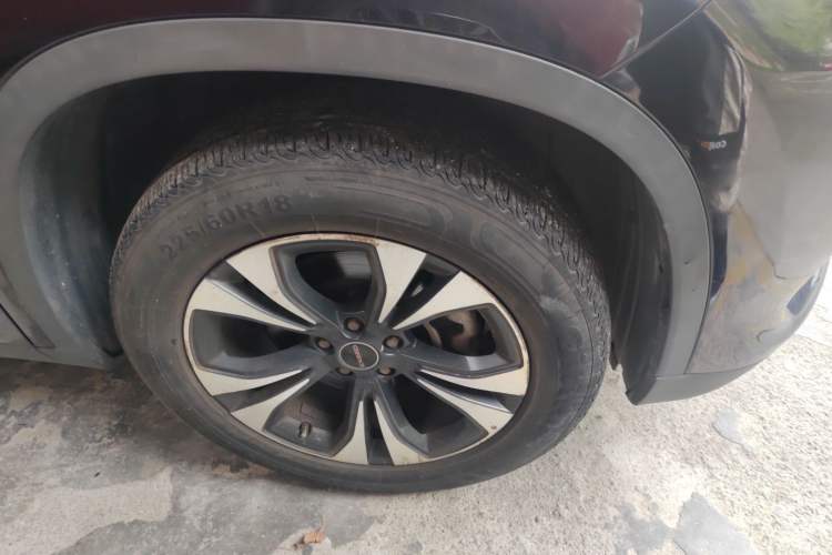 Used EXEED TX 2019 1.6T Four-Wheel Drive Platinum Edition Right Front Wheel Hub